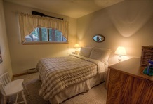 RedAwning Mountain Shadows Condo Ski Way